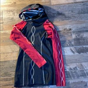 Tunic sweater/sweatshirt material. Laura Hlavac.